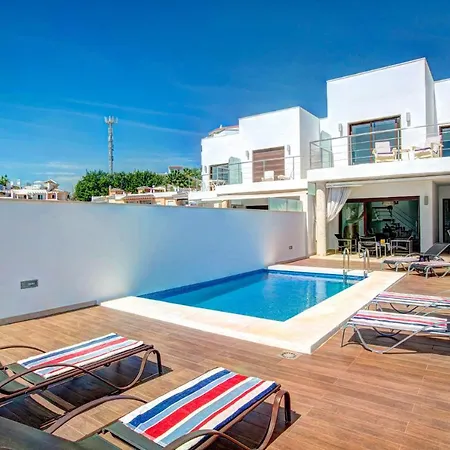 Villa Claraboya Sea View By *
